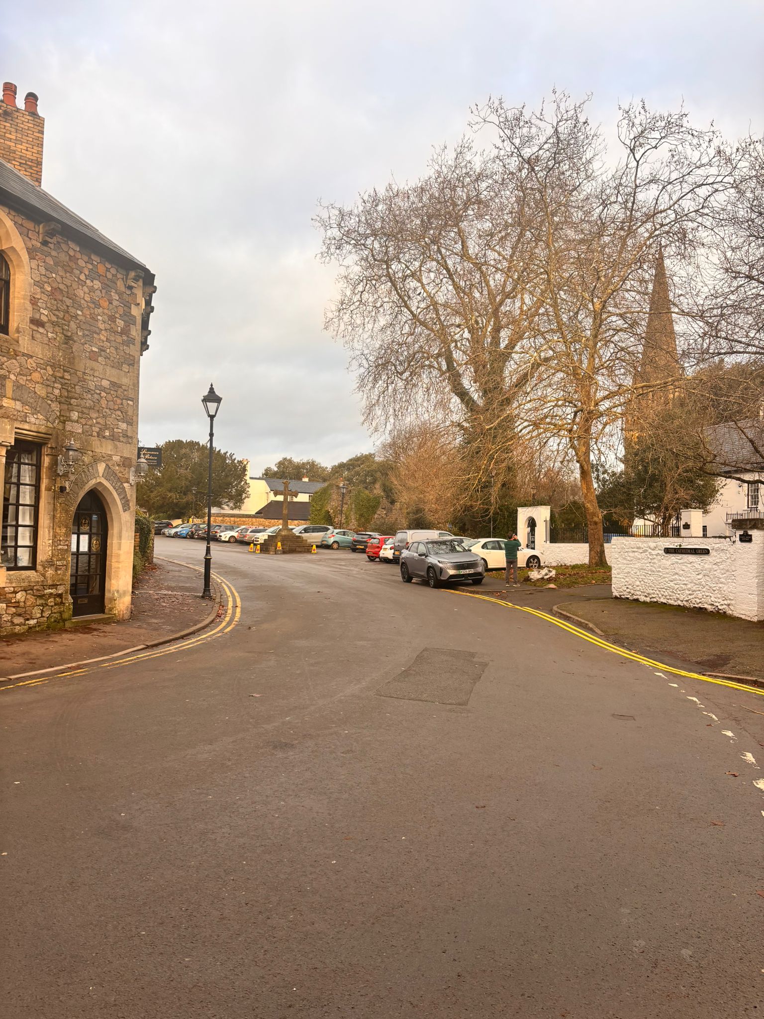 Llun o Bentref Llandaf